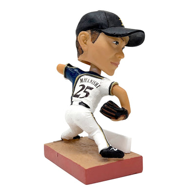 Retro Limited Japan Nippon Ham Fighters Naoki Miyanishi Bobblehead Pitcher - Sugoi JDM